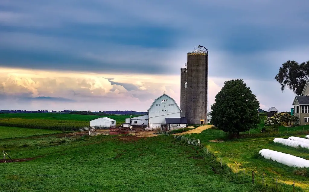 How to Convert a Barn into a House