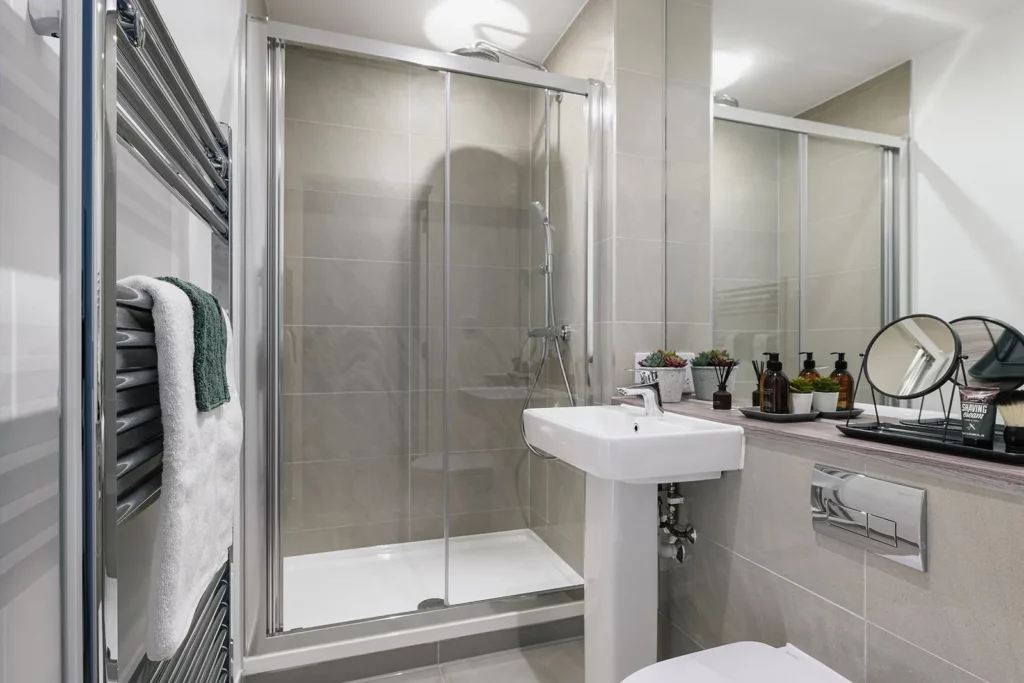 Southmere peabody shared ownership bathroom