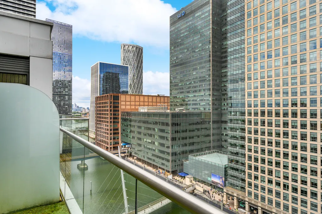 discover dock west, canary wharf apartments for sale