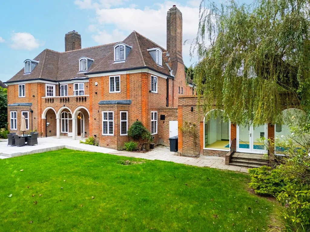 7 bed detached house for sale
Constable Close, Hampstead Garden Suburb, London NW11
