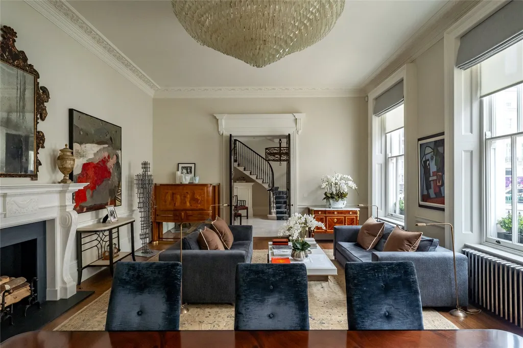 3 bed property for sale
Belgrave Place, Belgravia, London SW1X