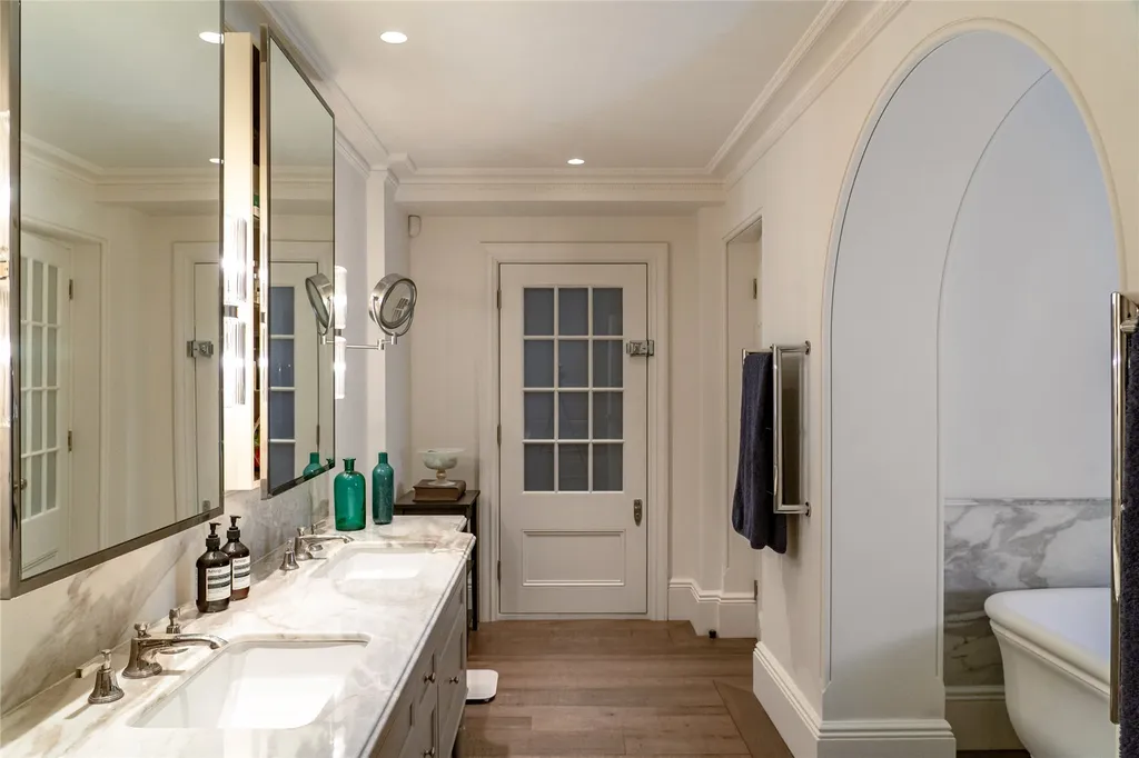 3 bed property for sale
Belgrave Place, Belgravia, London SW1X
