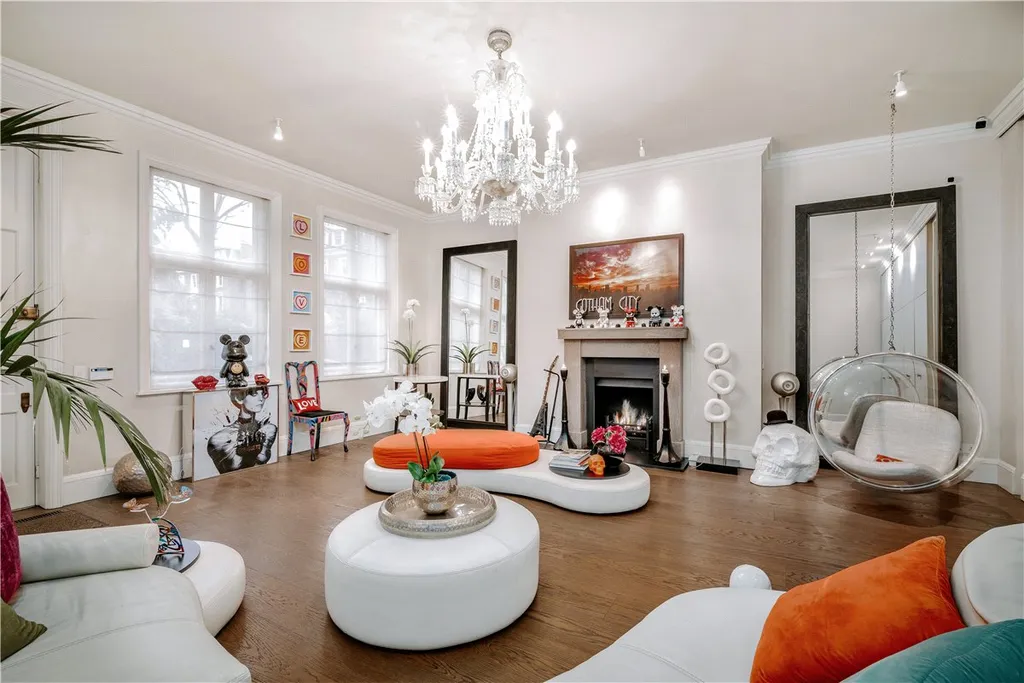 reception room