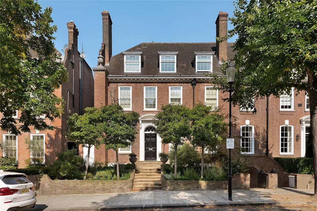 7 bed terraced house for sale Ilchester Place, London W14